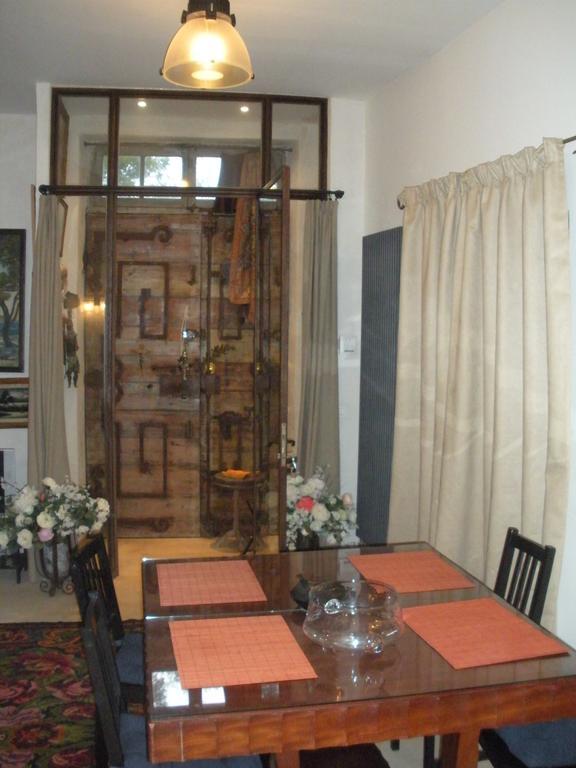 Apartamento Le Couvent Du Vieux Port Marsella Habitación foto