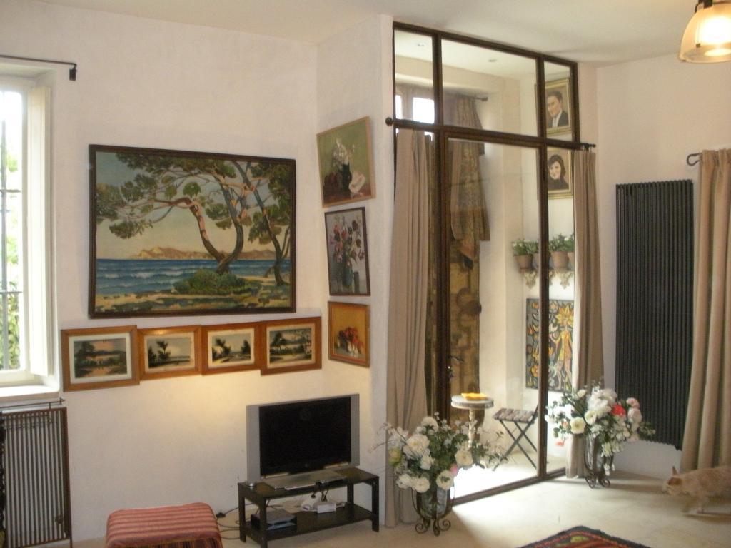 Apartamento Le Couvent Du Vieux Port Marsella Habitación foto